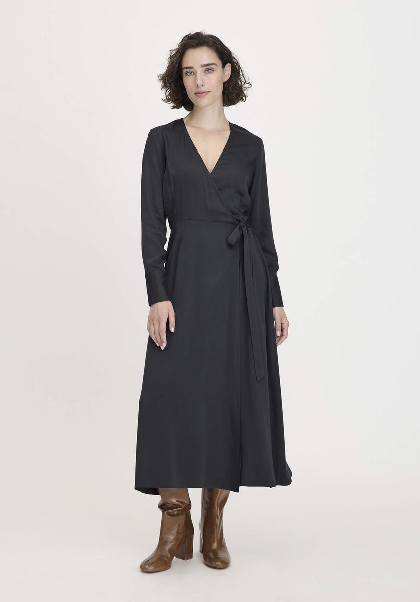 Elegantes Wickel-Midikleid mit Ärmeln