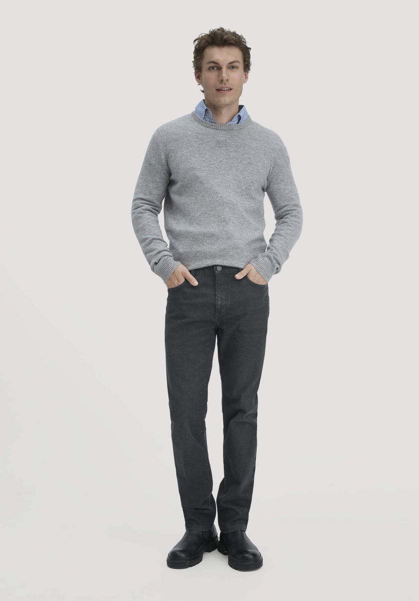 hessnatur Herren Jeans BEN Regular Straight BETTER RECYCLING aus Bio-Denim - schwarz - Größe 31/30