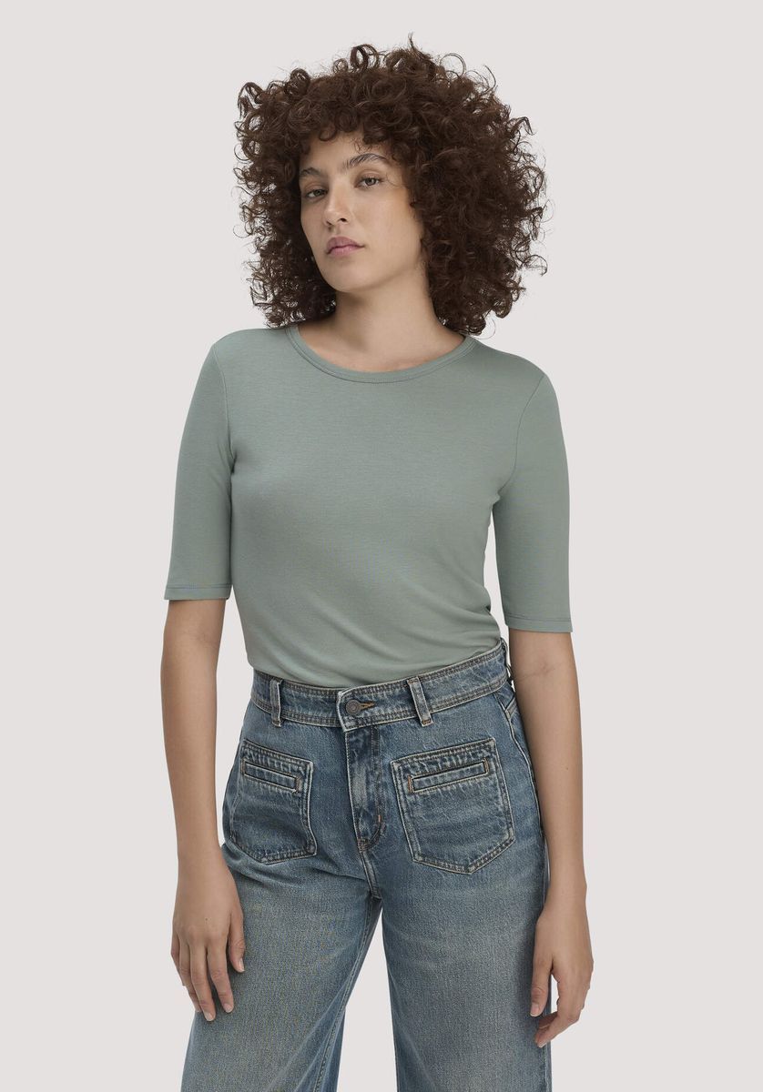 hessnatur Damen Softrib T-Shirt Fitted aus Bio-Baumwolle und TENCEL™ Modal - grün - Größe 34