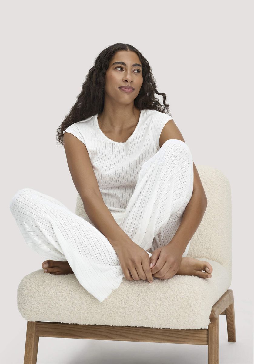 hessnatur Damen Pointelle Schlafshirt PURE COTTON aus Bio-Baumwolle - weiß - Größe 34