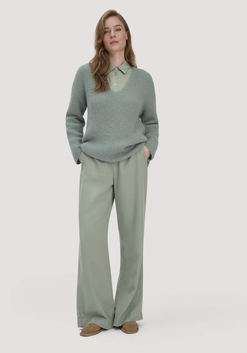 hessnatur Damen Strick Pullover Relaxed aus Alpaka - grün - Größe L