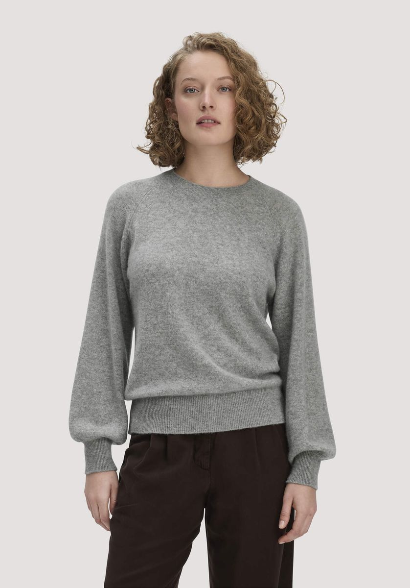 hessnatur Damen Strick Pullover Relaxed BETTER RECYCLING aus Cashmere - grau - Größe L