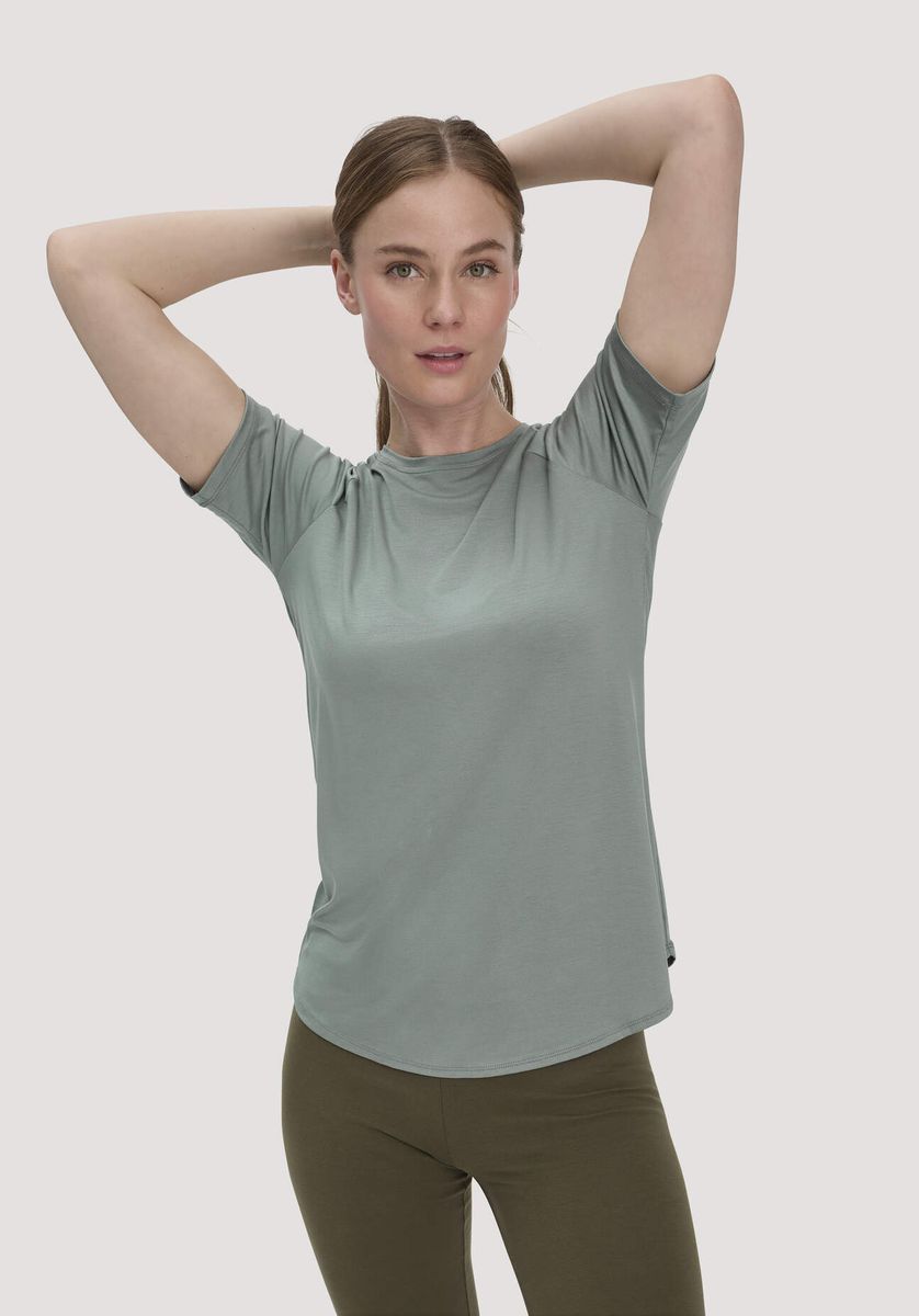 hessnatur Loungewear T-Shirt Regular ACTIVE COMFORT aus TENCEL™ Lyocell - grün - Größe 34