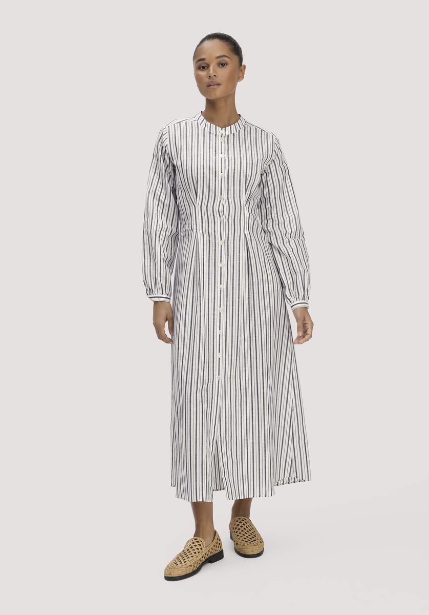 hessnatur Damen Hemdblusenkleid mit Taillierung Maxi aus Bio-Baumwolle mit Leinen - weiß - Größe 34