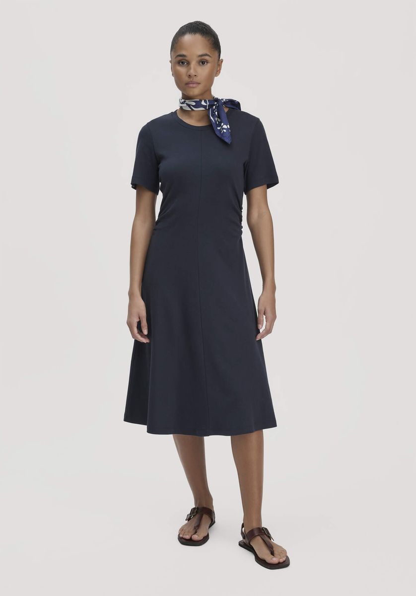 hessnatur Damen Jersey Kleid Kniebedeckend Slim aus Bio-Baumwolle - blau - Größe 34