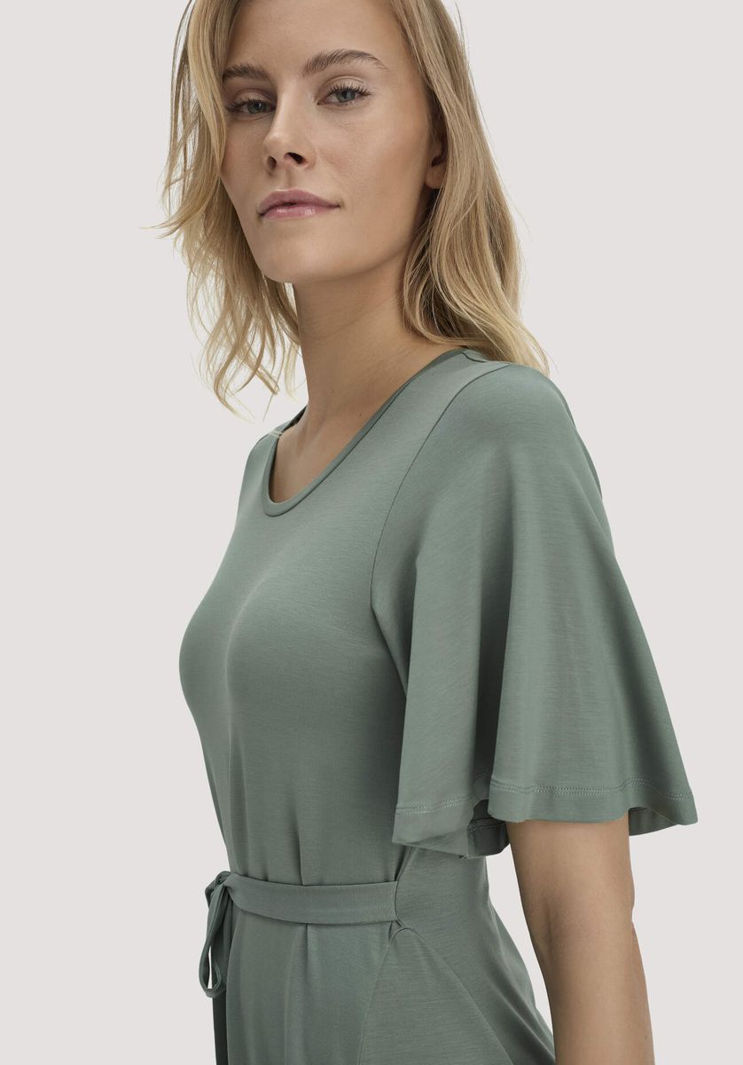 hessnatur Damen Jersey Kleid Kniebedeckend Slim aus TENCEL™ Lyocell - grün - Größe 34