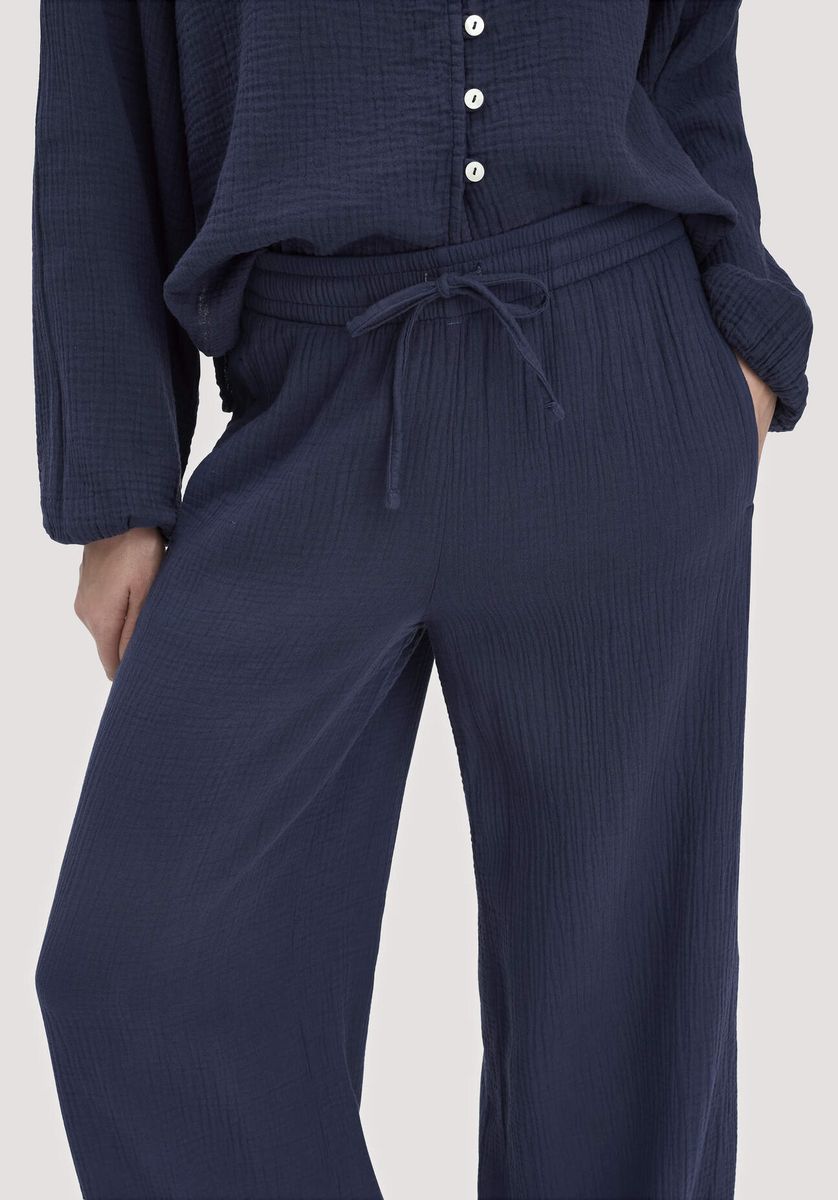 hessnatur Damen Musselin Hose Wide Leg aus Bio-Baumwolle - blau - Größe 34