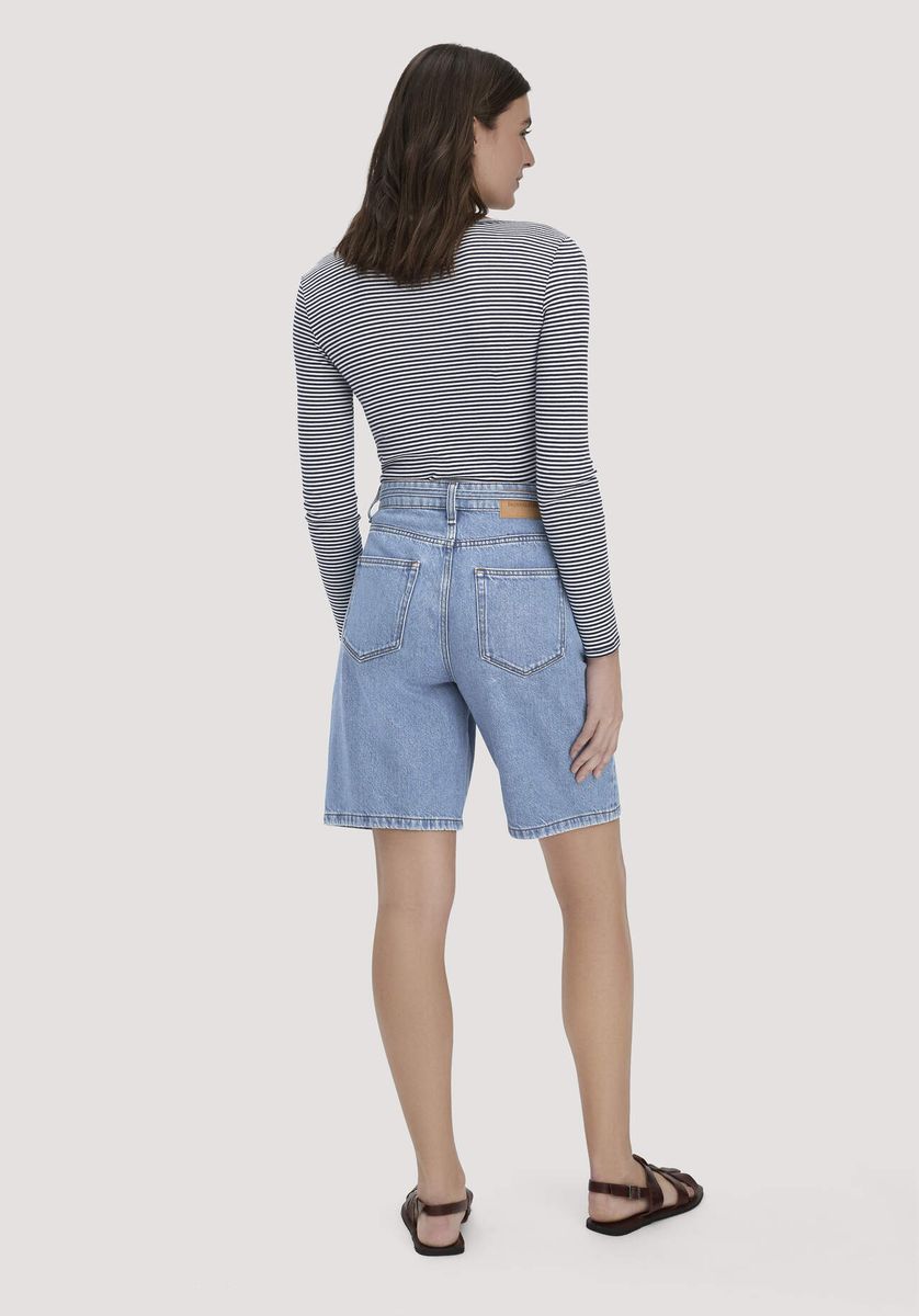 hessnatur Damen Jeans Bermuda aus Bio-Baumwolle mit TENCEL™ Lyocell - blau - Größe 25