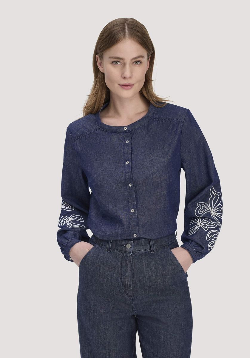 hessnatur Damen Jeans Bluse Embroidery Relaxed aus Bio-Baumwolle - blau - Größe 34