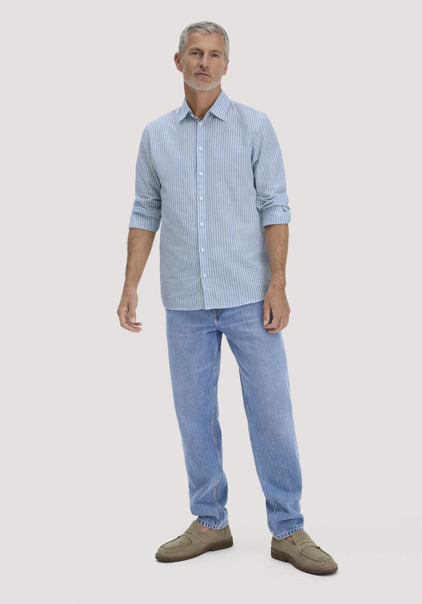 hessnatur Herren Streifen Hemd Regular aus Bio-Baumwolle mit Leinen - kornblume gestreift - Größe L41/42