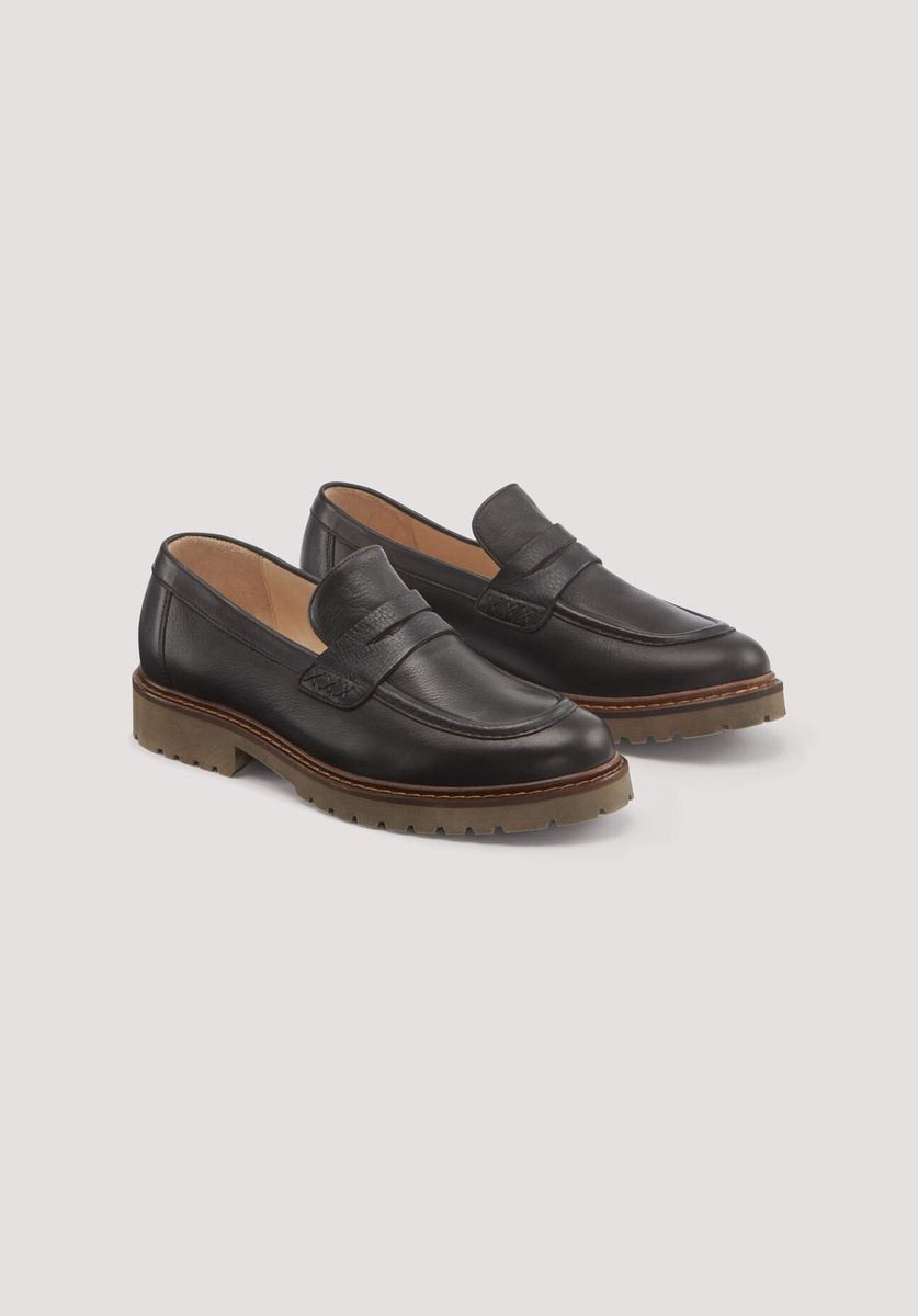 Klassischer Penny Loafer aus Leder mit Sohle