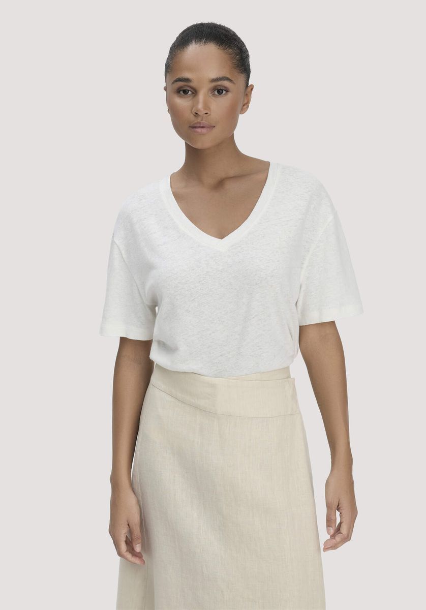 Locker geschnittenes Leinenmisch-T-Shirt mit V-Ausschnitt