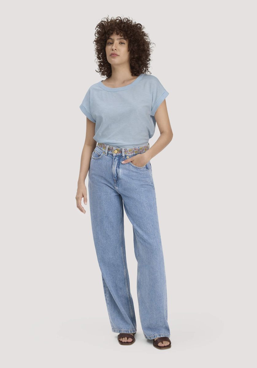 hessnatur Damen Jeans ALVA Wide Leg Embroidery aus Bio-Baumwolle mit TENCEL™ Lyocell - blau - Größe 26/32
