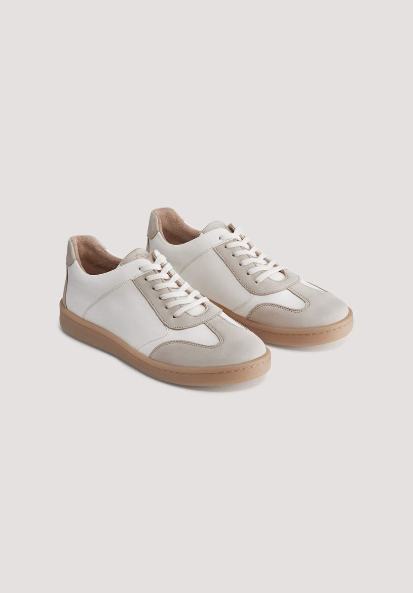 hessnatur Damen Court Sneaker aus chromfrei gegerbtem Leder - weiß - Größe 36