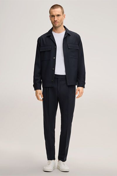 Marc Cain Overshirt Lavoro aus reiner Schurwolle in Marineblau mit aufgesetzten Taschen