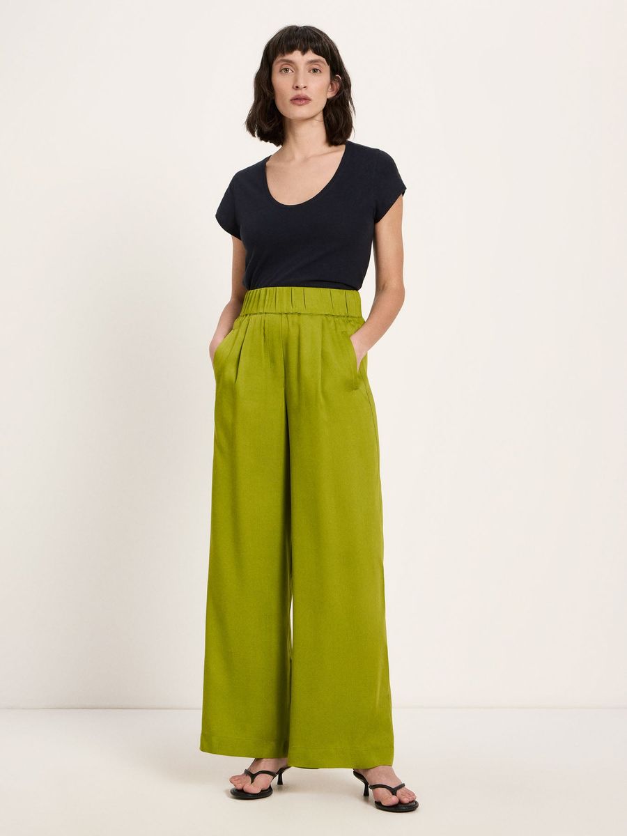 Hose mit weitem Bein