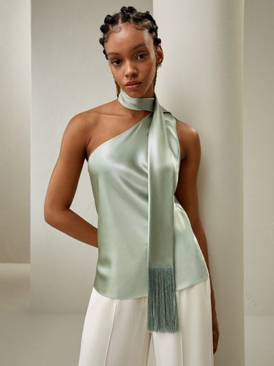 One-Shoulder-Top mit Quastenschal