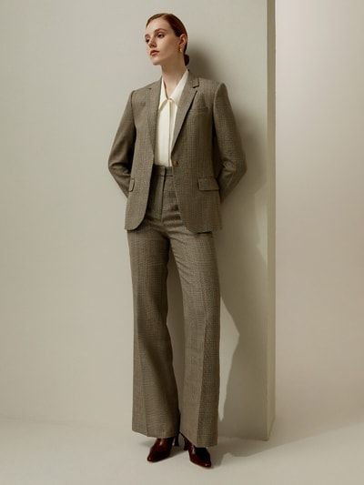 Blazer aus Seiden-Woll-Mischung mit ausgestelltem Saum für Damen im Büro