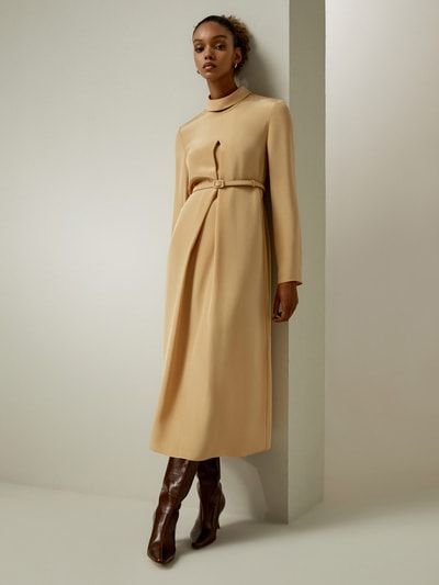 Anmutiges gelbes A-Linien-Midikleid aus Seide für Damen