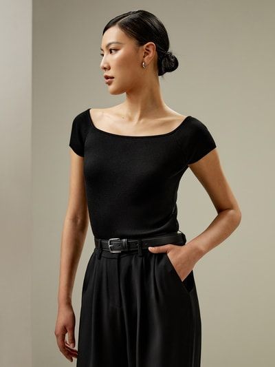 Off-Shoulder-Oberteil aus Seidenstrick