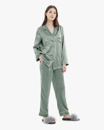 Goldpaspelierung Seide Pyjamas Set