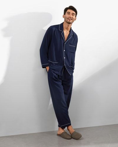 Schickes Getrimmter Seide Pyjama Set