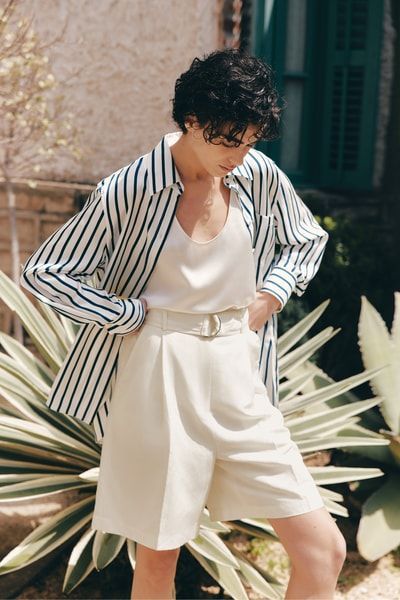 Schicke Bermudashorts aus Seiden-Leinen-Mischgewebe für mühelosen Stil