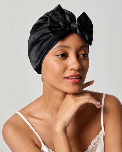 Vintage Schlafmütze mit Schleifenknoten