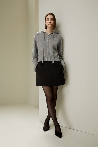 Kurzer Kapuzenpullover aus Wolle und Kaschmir mit Reißverschluss