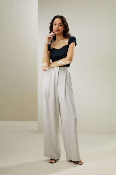 Herzförmiges Geripptes Seidenstrick Top