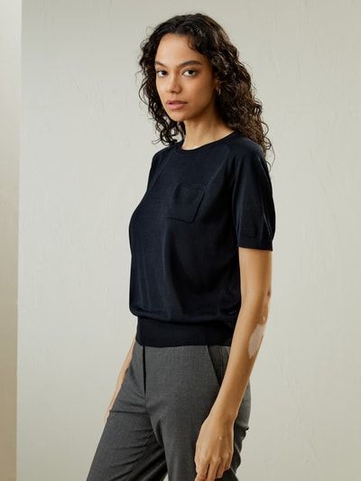 Rundhalsausschnitt Seide Basic-T-Shirt