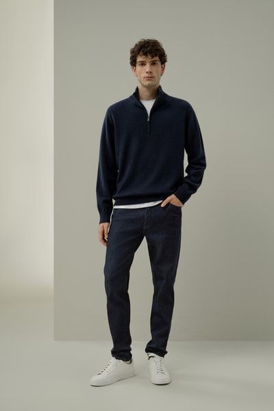 Pullover mit Stehkragen und Reißverschluss aus Wollmischung