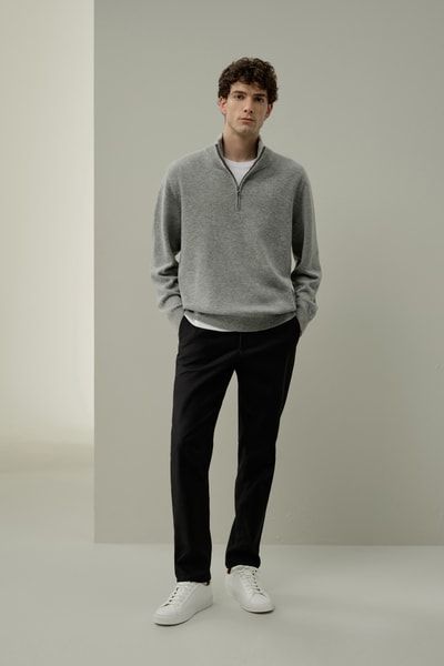 Pullover mit Stehkragen und Reißverschluss aus Wollmischung