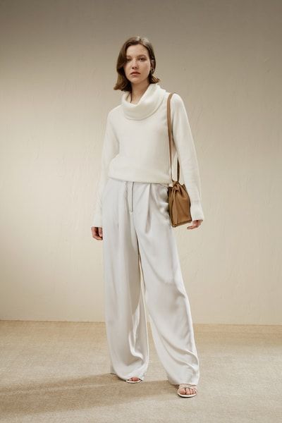 Kaschmirpullover mit Wasserfallausschnitt