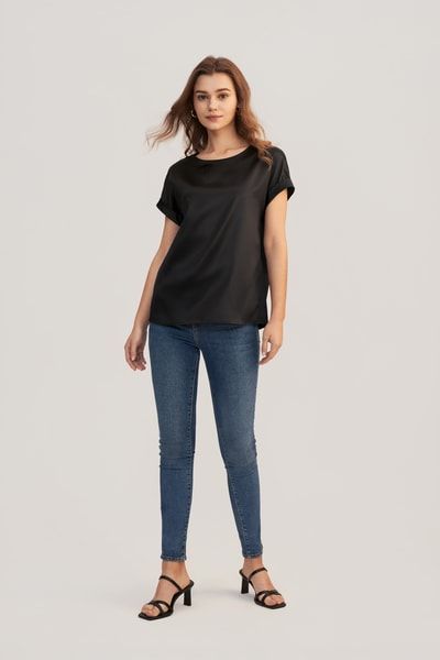 Kurze Ärmel Rundhals 19 Momme Seide T Shirt ist weich und lässig