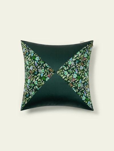 Kissenbezug mit Blumenmuster aus Liberty-Stoff