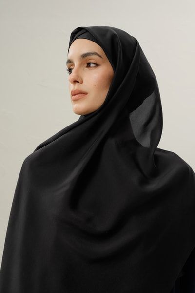 Luxus-Hijab aus Seiden-Chiffon | Luftige fließende Eleganz | 60x90cm
