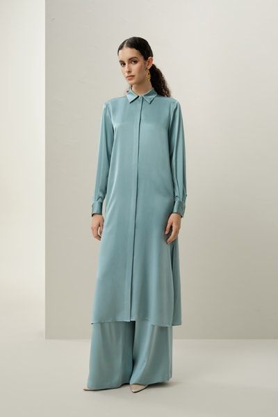 Luxuriöse weite Hose aus Stretch-Seiden-Charmeuse für Damen