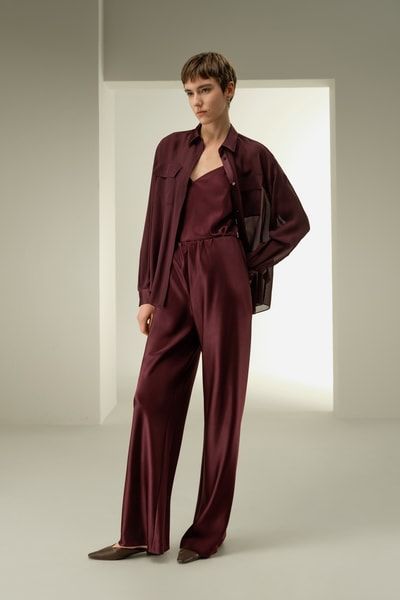 Leichte, halbtransparente Bluse aus Seidenchiffon