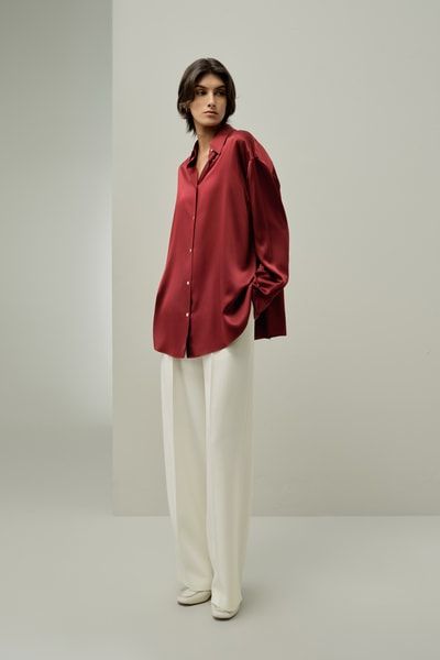 Scharlachrotes Oversize-Seidenhemd – Entspanntes Luxus-Seidentop | Lilysilk