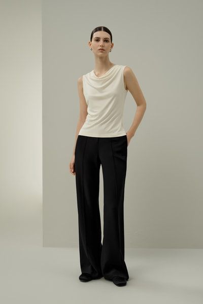 Seidenjersey Ärmelloses Top mit Wasserfallausschnitt