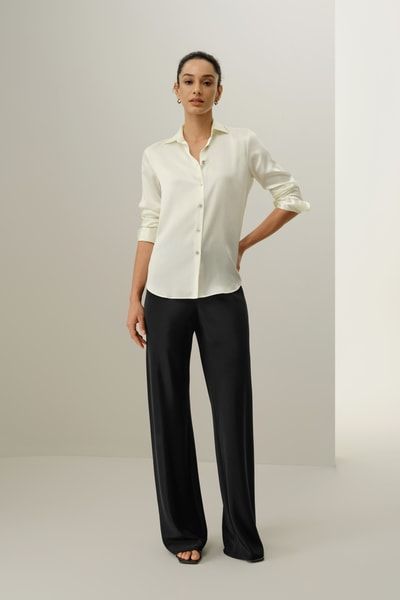 Satin-Seidenhemd mit Muschelknopf