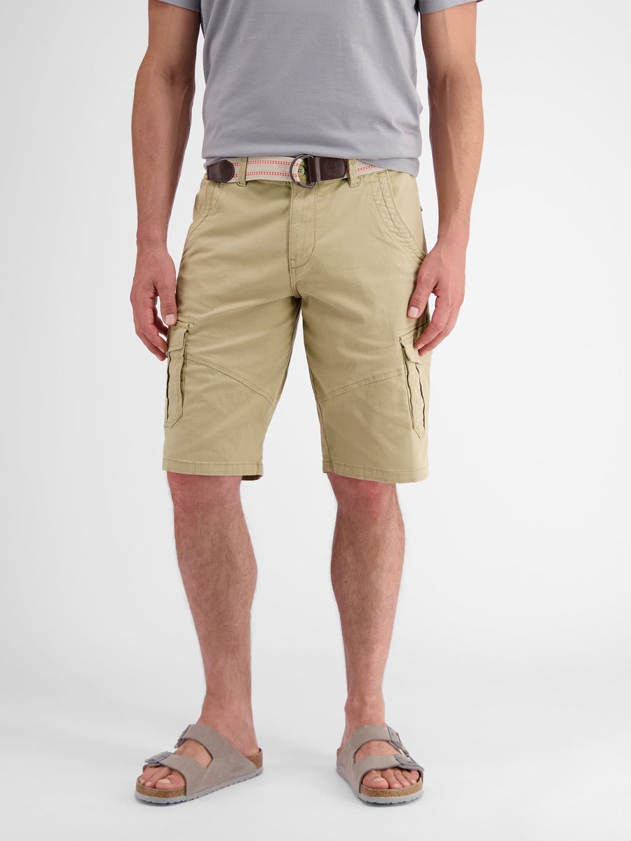 Klassische Cargoshorts mit Gürtel