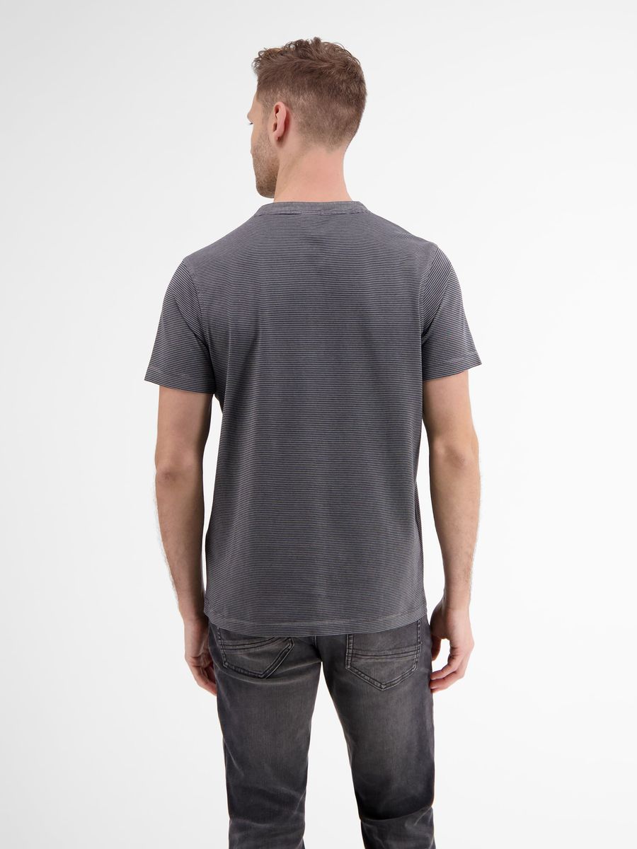 Gestreiftes Kurzarm-Henley-Shirt