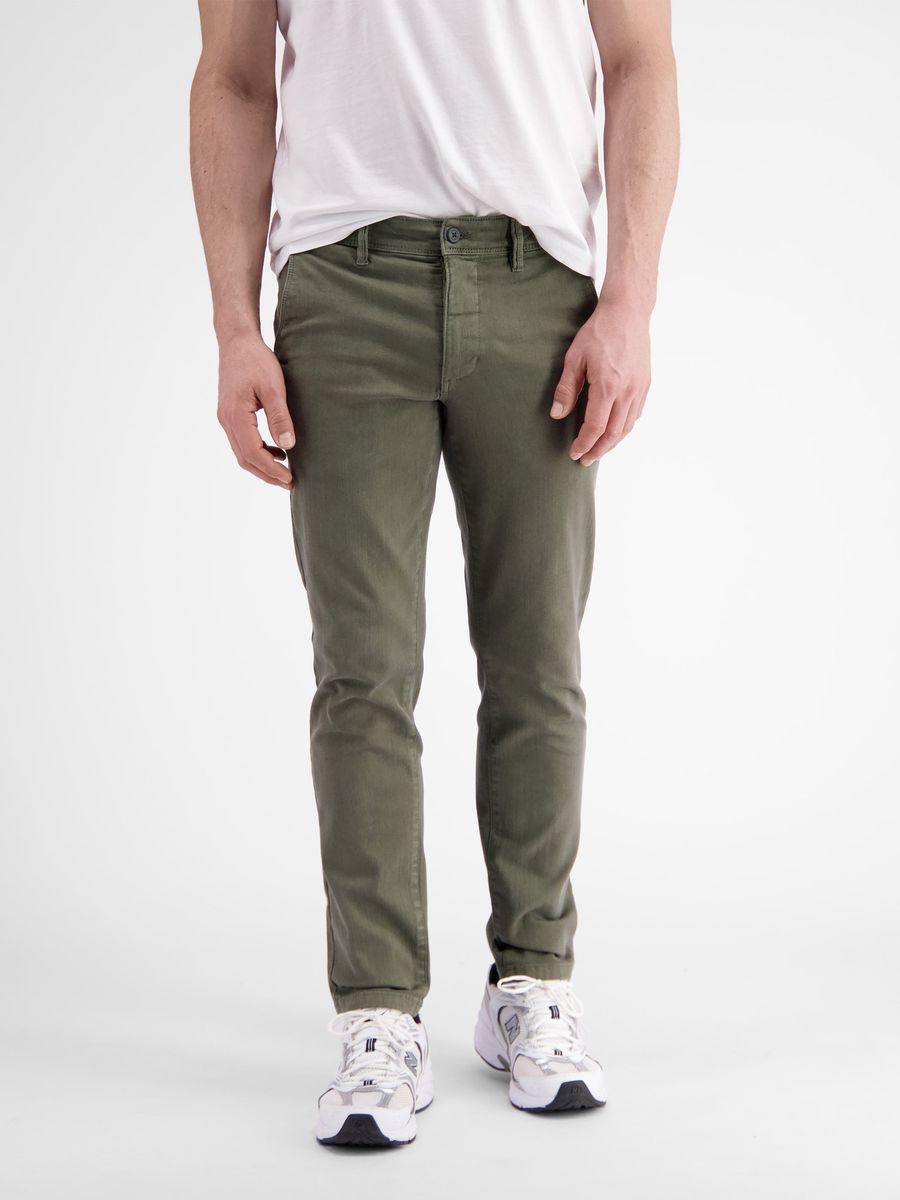 Schmale Stretch Baumwoll-Chinos