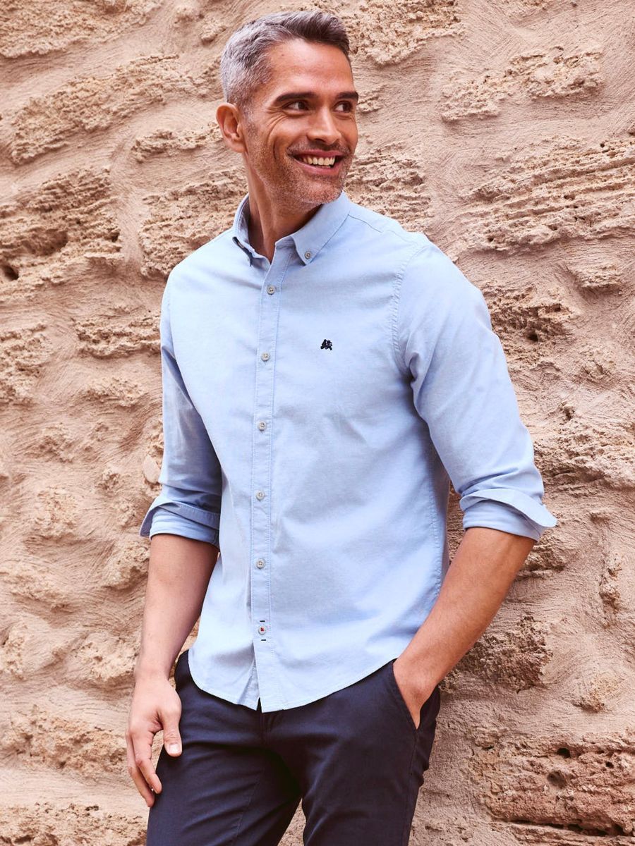 Klassisches Oxford-Hemd in Hellblau