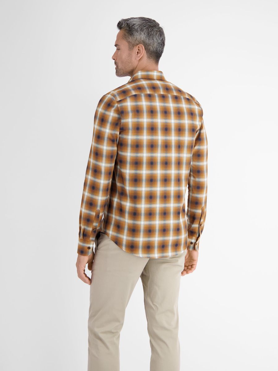 Klassisches kariertes Baumwollhemd in Fischgrät