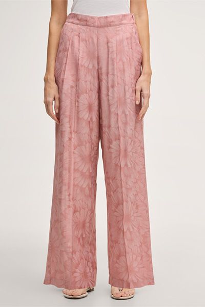 Palazzo-Hose mit Rosen-Blumendruck aus Viskose-Seidenmischung mit Bundfalten in Rosa