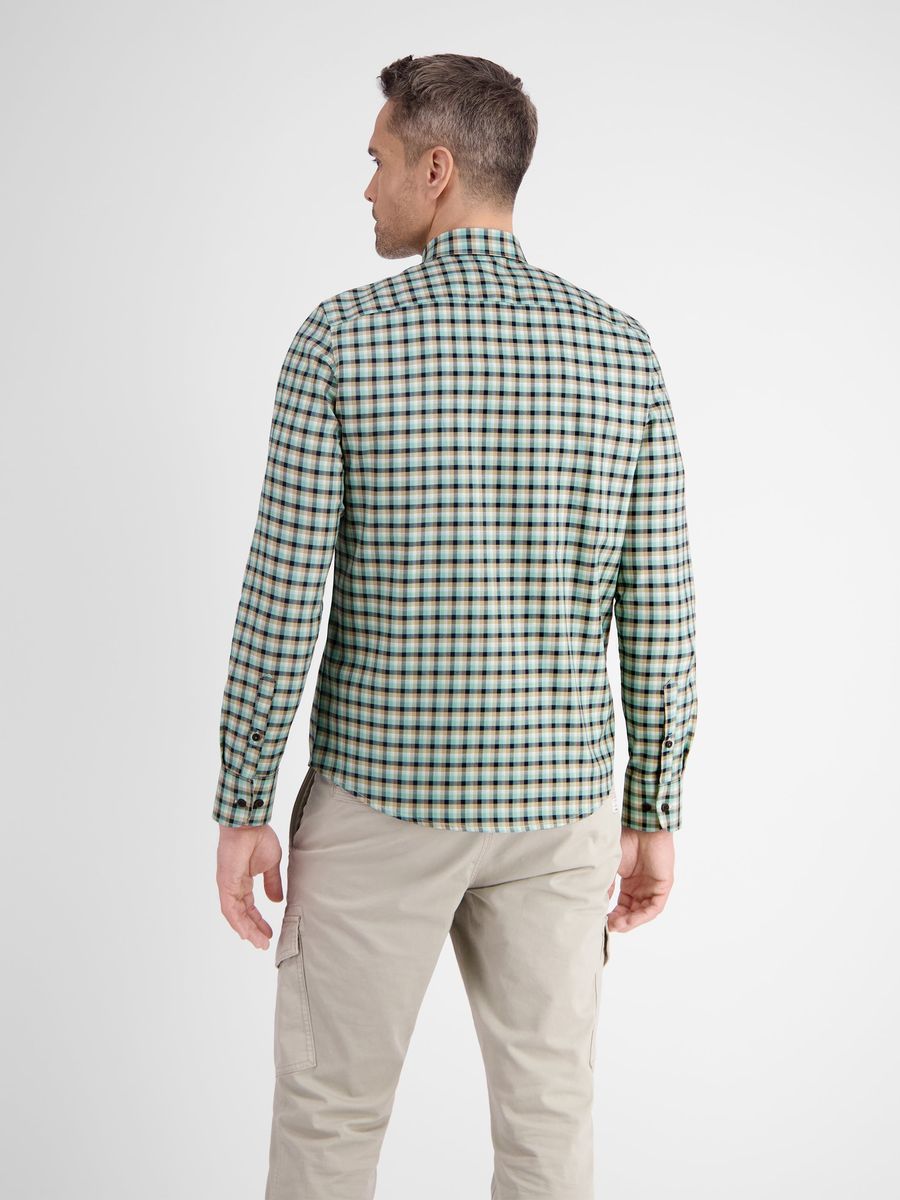 Klassisches kariertes Langarmhemd