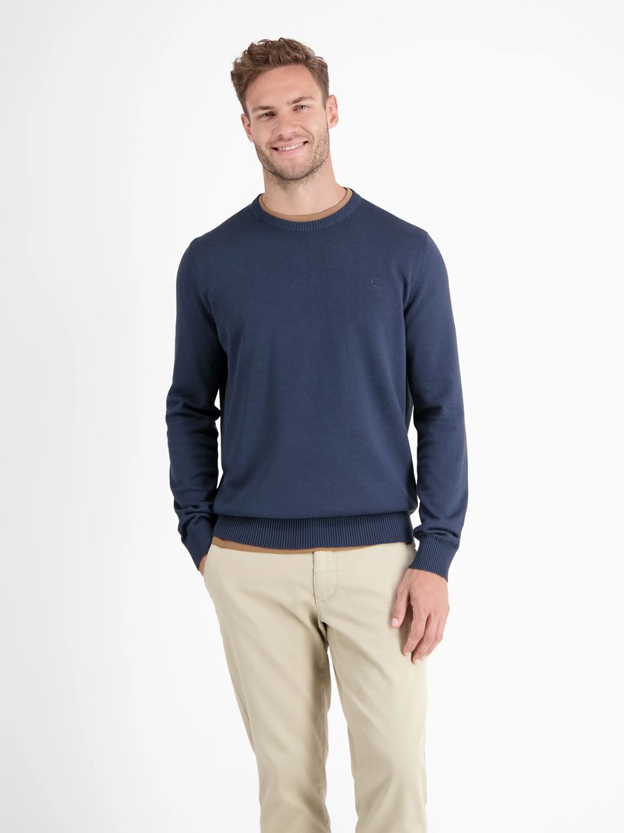 Klassischer Rundhals Strickpullover